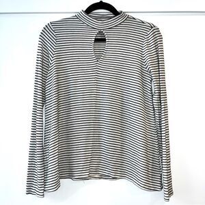 American Eagle Soft & Sexy Striped Mock Neck Long Sleeve Size M